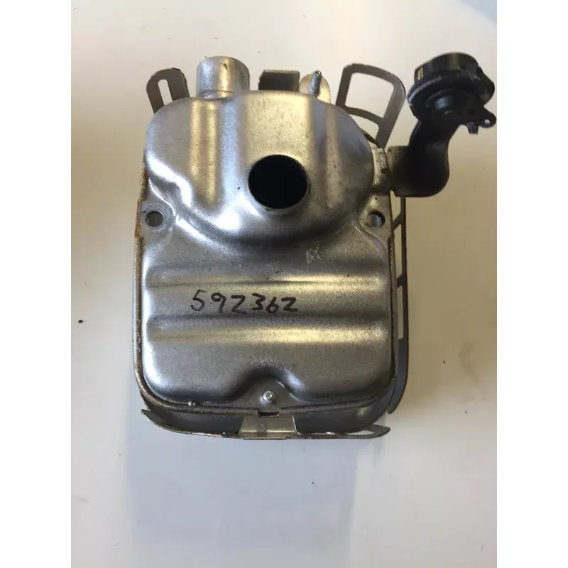 592362 MUFFLER Briggs & Stratton *USED*