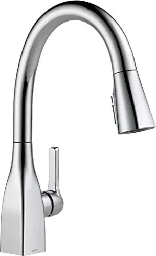 Delta Mateo Single Handle Pull-Down Kitchen Faucet with ShieldSpray Technology